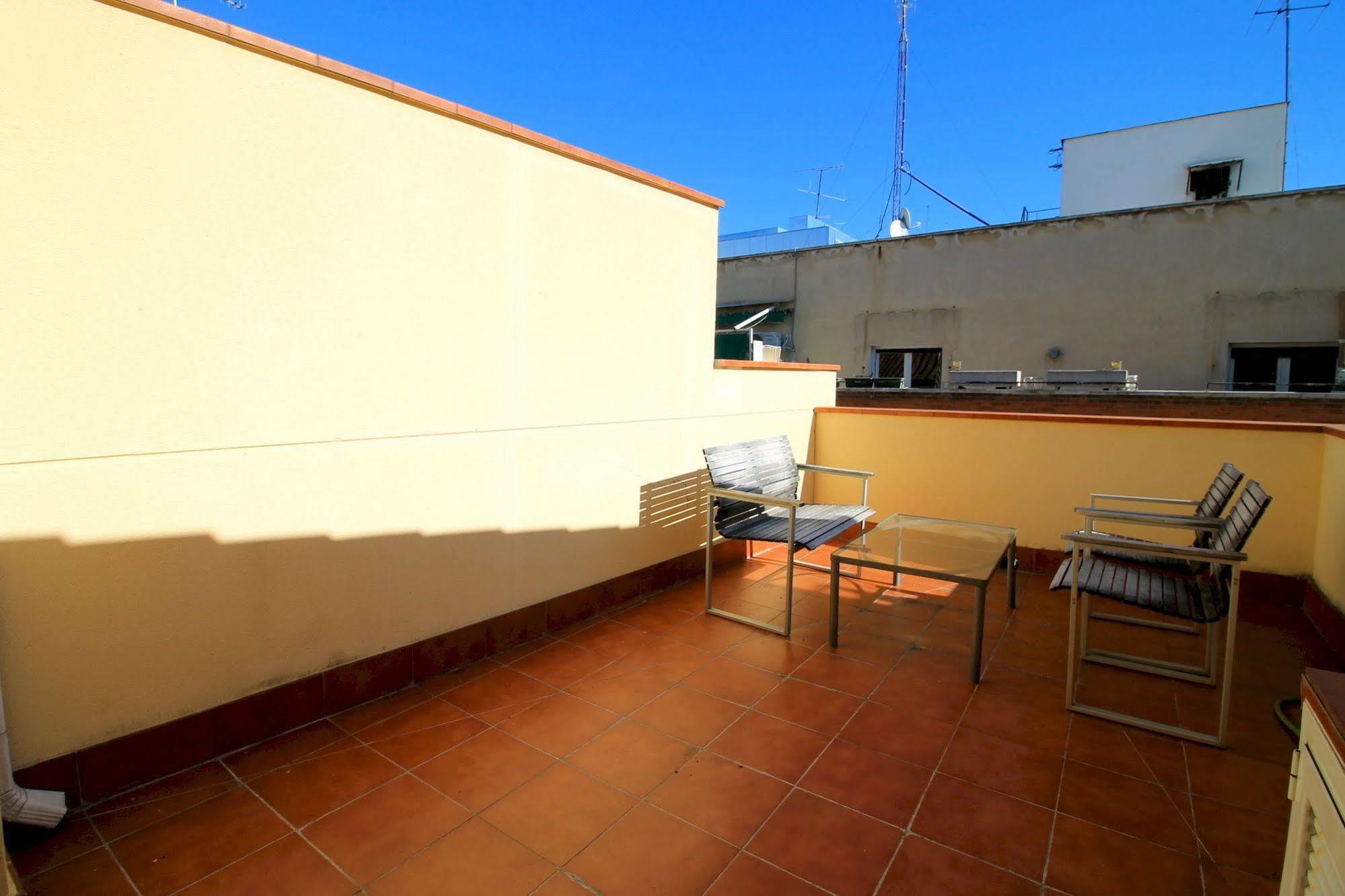Prado Apartments Madrid Exterior photo